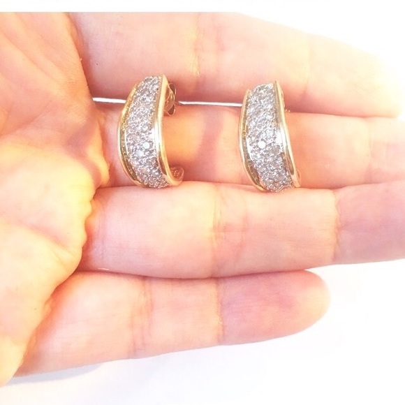 Jewelry - Real Diamond Hoop Earrings 14k gold